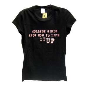 Steve & Barrys Vintage T Shirt Black College Girls Know How to Live it 