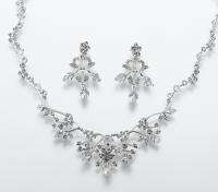 White Pearl, Crystal & Rhinestone Silver Bridal Jewelry Necklace 
