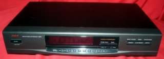 RCA TU 3400F AM/FM STEREO SYNTHESIZED TUNER S/N 2628  