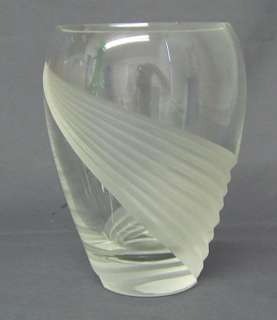 Lenox Clear Cut Frosted Crystal Flower Vase Windswept 5  