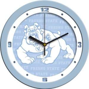  Fresno State University Bulldogs Glass Wall Clock: Sports 
