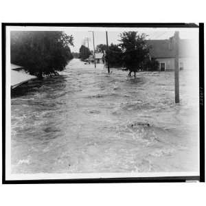  1927 Flood, Residential area submerged by floodwaters 