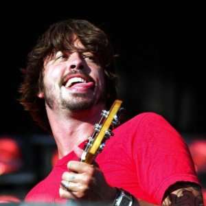  Dave Grohl, Foo Fighters Lead Singer, Playing at Big Day 