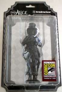 NEW Alice in Wonderland Mad Hatter Chess Piece SDCC Exclusive Limited 