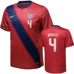   Red Nike Soccer Jersey: United States Soccer Red Nike Replica Jersey