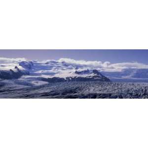 com Snowcapped Mountains on a Landscape, Fjallsjokull and Vatnajokull 