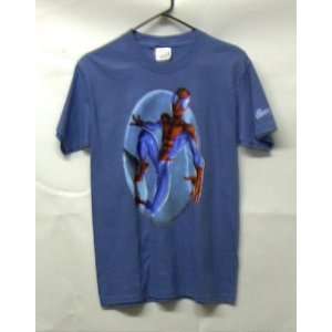 Ultimate Spiderman T Shirt Medium