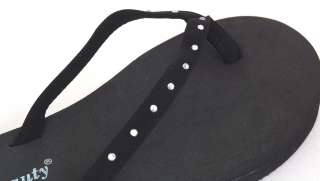   comfortable stylish adorned with rhinestone details r ubber outsole