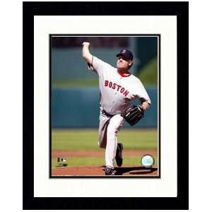  2007 Photo of Curt Schilling Pitching