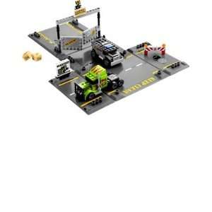  Lego Racers Security Smash (8199): Toys & Games