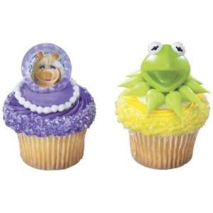   12 ct   Muppet Show Miss Piggy and Kermit Cupcake Rings Toys & Games
