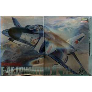   Model Kit   McDonnell Douglas F 4EJ Phantom II 1/48 Toys & Games