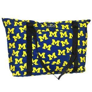 Michigan Wolverines Navy Blue Deluxe Tote:  Sports 