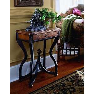  Pulaski Furniture Timeless Classics Accents Table in Stratford 
