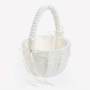 Ivory Lace Wedding Basket   Party Favor & Goody Bags & Fabric Favor 
