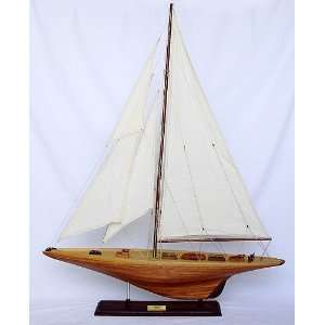    Old Modern Handicrafts Medium Shamrock Yacht Y047: Toys & Games