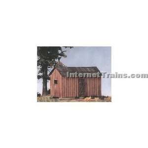   BTS O Scale Logging Portable Bunkhouse Kits (3 per pack) Toys & Games