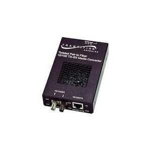  Networks SSETF1011 205 RJ 45 To ST Media Converter   1 x RJ 45 , 1 x 