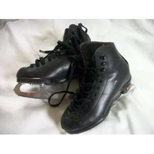  Riedell Blacm Ice Figure Skates   Size 1.0   Excellent 