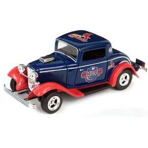  St. Louis Cardinals 1932 Ford Coupe: Sports & Outdoors