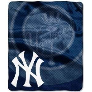  New York Yankees 50x60 Retro Style Royal Plush Raschel 