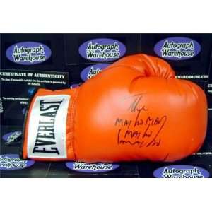  Hector Camacho Autographed/Hand Signed Boxing Glove signed 