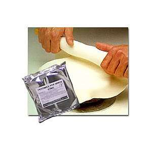 Pettinice White Rolled Fondant Icing 1.5 Grocery & Gourmet Food