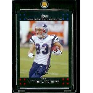   Football # 157 Wes Welker   New England Patriots   NFL Trading Cards