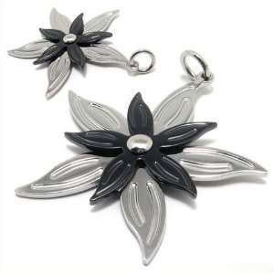  Korean Womans 5 Point Flower Design Titanium Necklace 