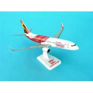  Hogan Air India Express 737 800W 1/200 W/GEAR REG#VT AXE 