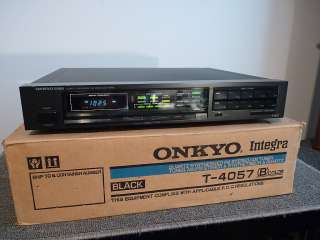 Onkyo Integra T 4057   Reconditioned AM/FM Digital Tuner   Factory Box