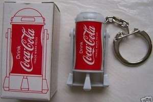 1980 Star Wars Coca Cola R2D2 Keychain Vintage  