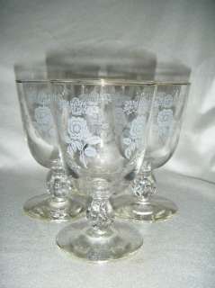 Four Water   Red Wine Goblets Stemware   Crystal Clear with White Rose 