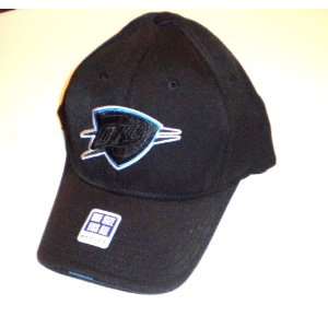  Oklahoma City Thunder NBA Black MaxFlex Hat: Everything 