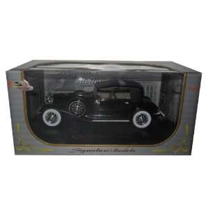    1932 Chrysler Lebaron Diecast Model Car 1/32 Black: Toys & Games