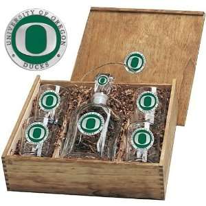  Oregon UO Ducks Capitol Decanter Boxed Set with Glasses 