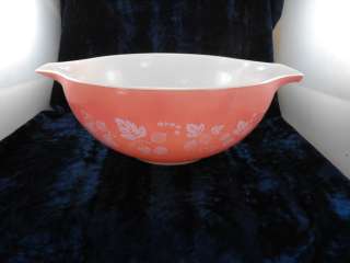 Vintage 4 Qt. Pyrex Gooseberry Pink Cinderella Mixing Bowl #444  