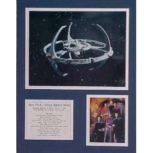  Star Trek Deep Space Nine Ship Picture Plaque Unframed 