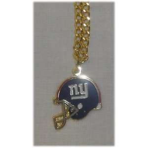 NFL NEW YORK GIANTS TEAM LOGO Necklace:  Sports & Outdoors