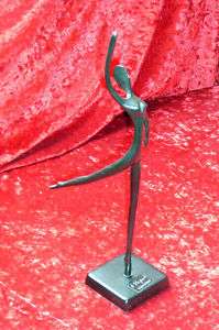 Mod. Bronze Skulptur   Design BODRUL KHALIQUE  