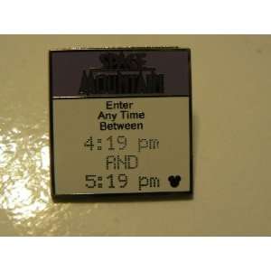 Disney Trading Pin Space Mountain Fast Past Ticket Magic Kingdom Cast 