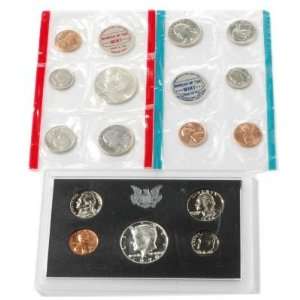    1970 Small Date Proof & Small Date Mint Sets
