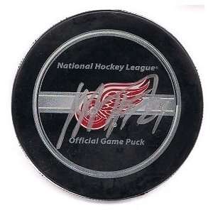   Tatar Signed Detroit Red Wings Official Game Puck