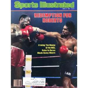 Roberto Duran & Davey Moore Unsigned Sports Illustrated Magazine 