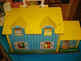   1969 Fisher Price Little People Family Play House #952 EX VINTAGE TOYS