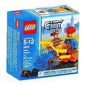  Lego City Set #5620 Mini Figure Street Cleaner: Toys 